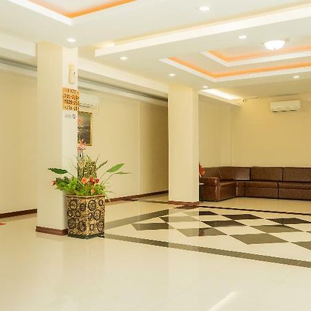 Hokkie Hotel Punggur Kabil Nongsa Batam Kültér fotó